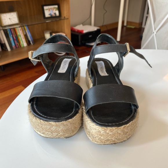 Steve Madden flatforms - Picture 5 of 6